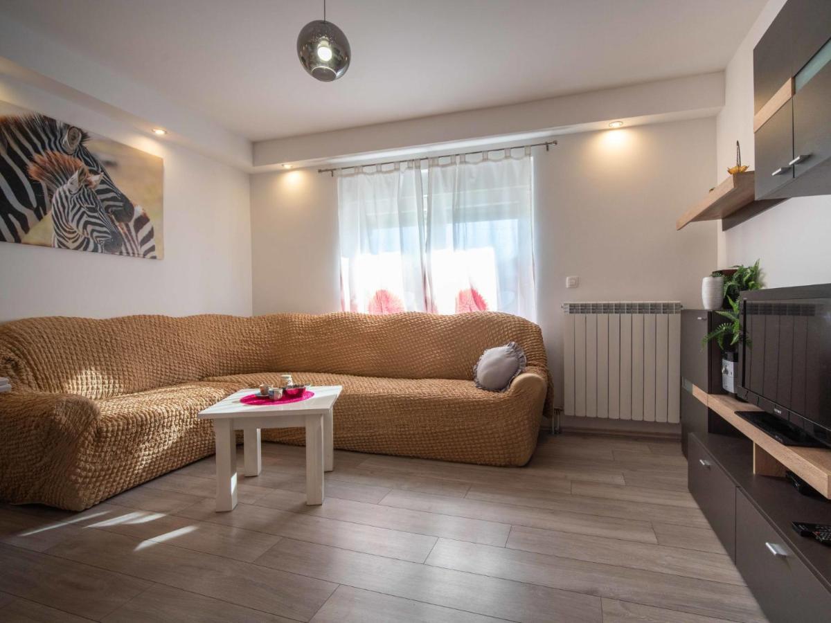 Apartment Rita By Interhome Drazice المظهر الخارجي الصورة